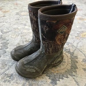 Kids rover muck boots